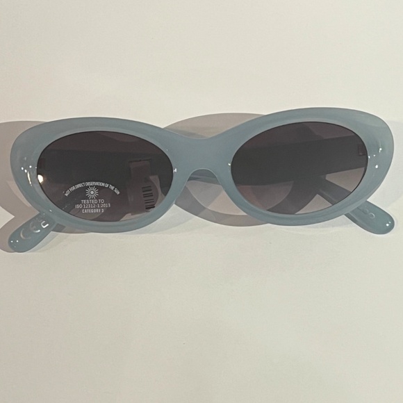 ALDO Light Blue Sunglasses - Picture 3 of 5